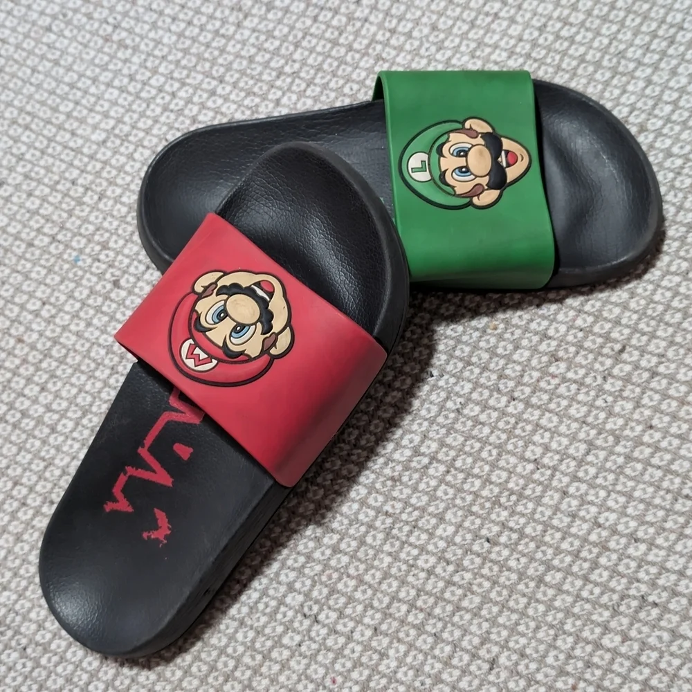 Nintendo Red and Green Kids Sandals